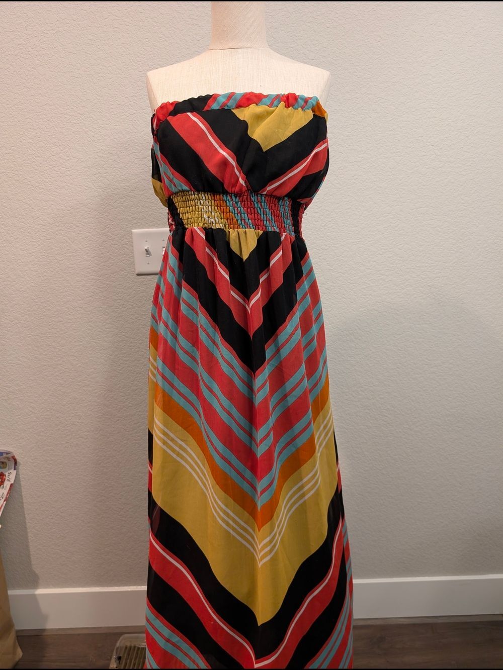 She's Cool Sz L Strapless Multi-Color Chevron Geometric Strapless Maxi Dress